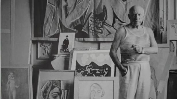 Picasso en su estudio de La Californie